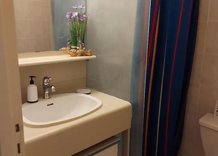 Cap D'agde, Bord De Mer, 50 M De La Roquille, Climatise Et Wifi, בית נופש אגדה